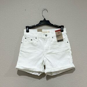 Levi’s mid length white jean short - women’s size 0 / 25